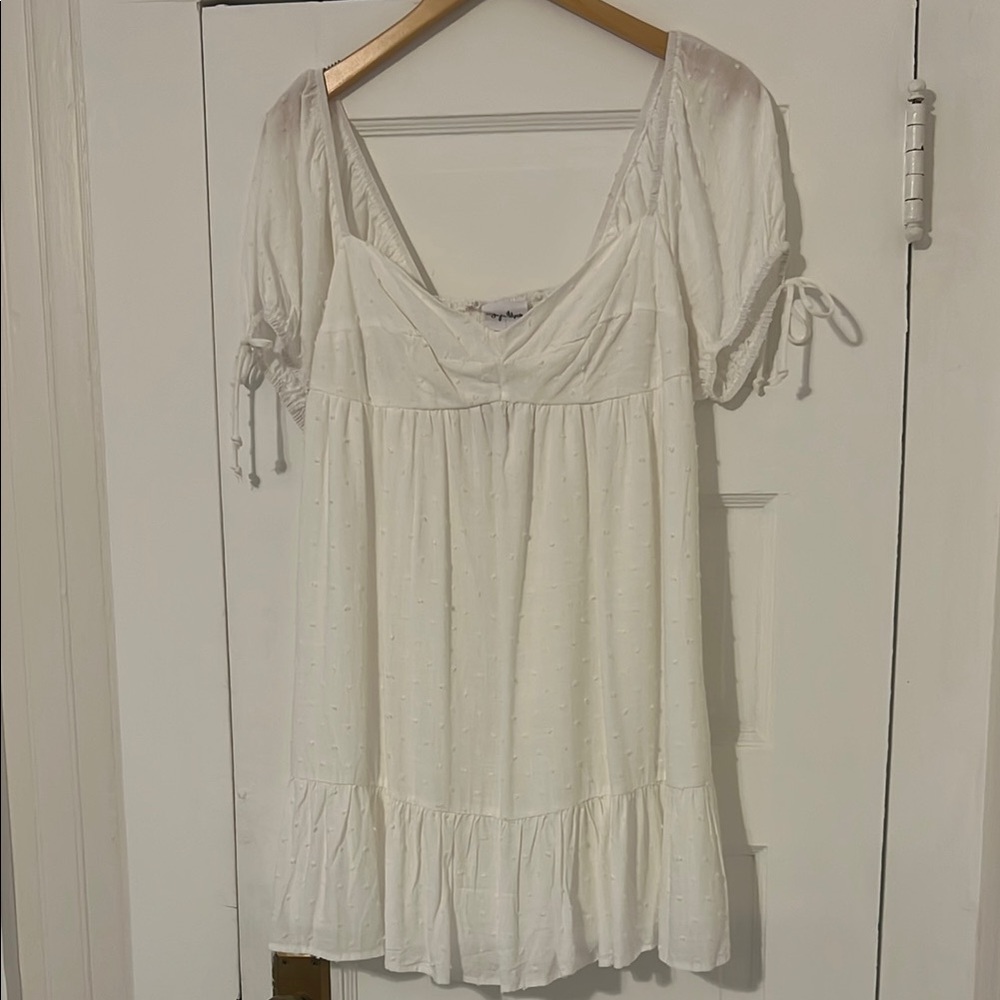 Sky to Moon White Textured Dress